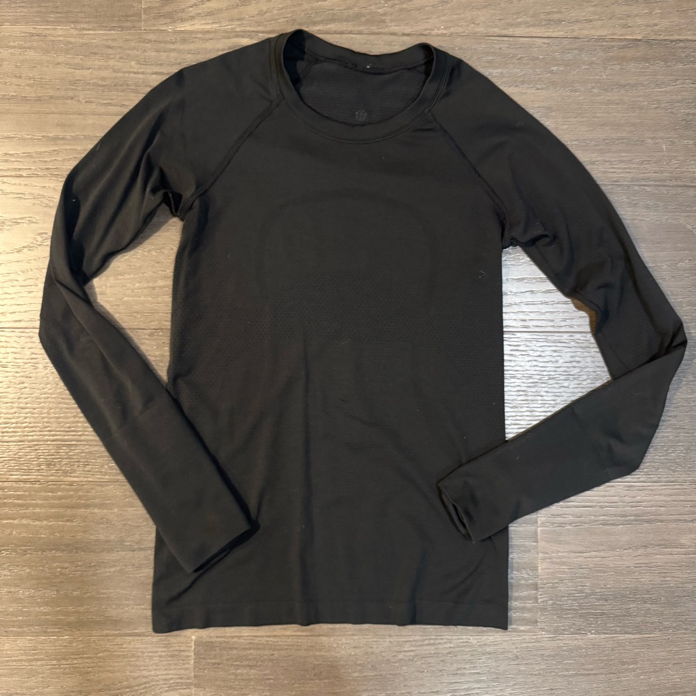 Lululemon LS swiftly size 6 black
